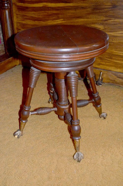 Property photo 111 - Major Antique Auction - Multi-Generational Collection